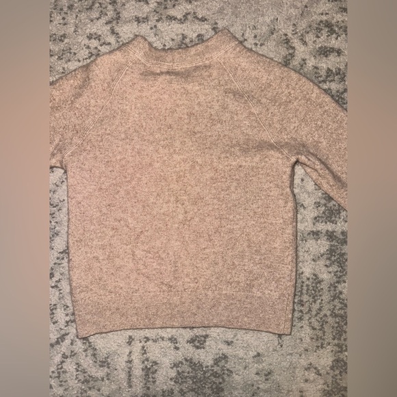 Quince Mongolian Cashmere Crewneck Sweater Size Small in Oatmeal - Picture 3 of 11